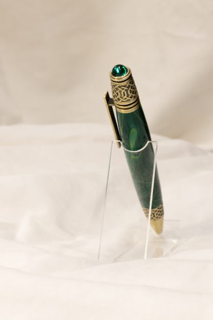 Pen: Gold Celtic Knot with Lucky Green Clover Acrylic - Image 3